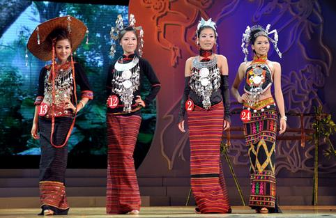 黎族传统服饰的多彩魅力与工艺特点